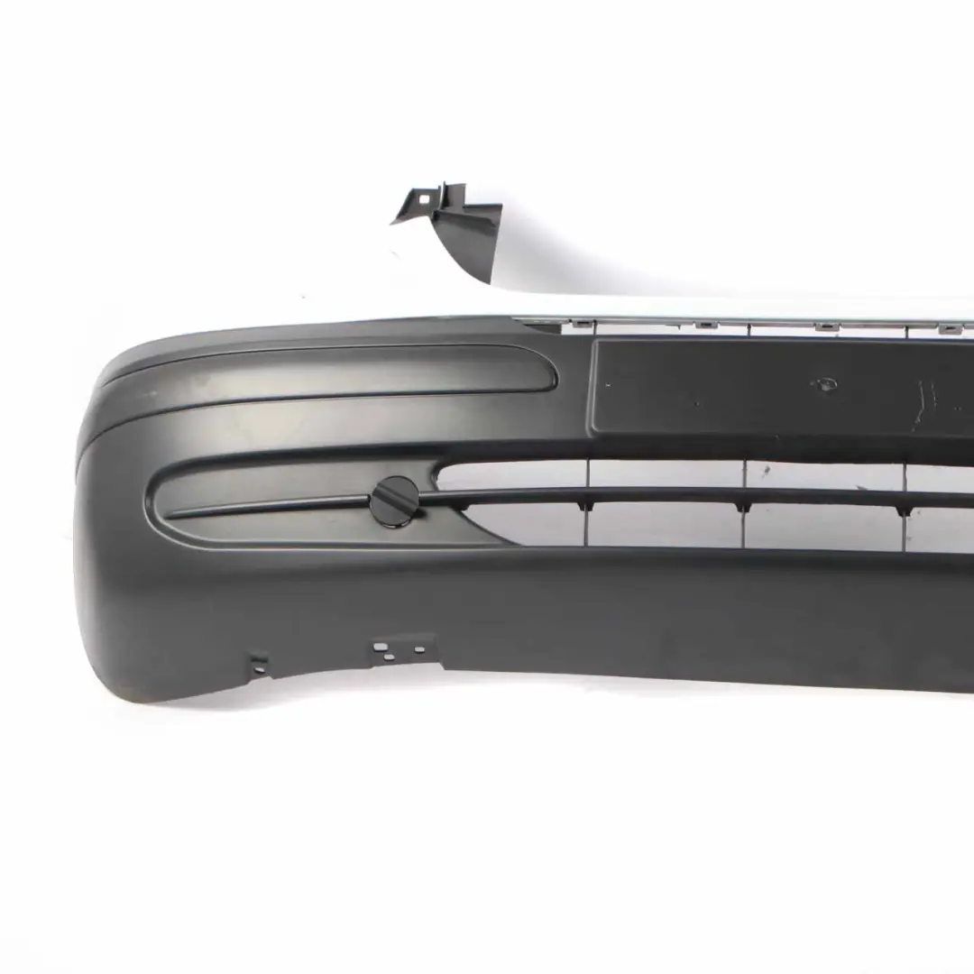 Front Bumper Trim Panel Arctic White - 9147 to Mercedes Vito W639 with Part number A6398804270 Mercedes Vito W639 Front Bumper Trim Panel Arctic White - 9147 - SKU A6398804270-ARW - Part number A6398804270