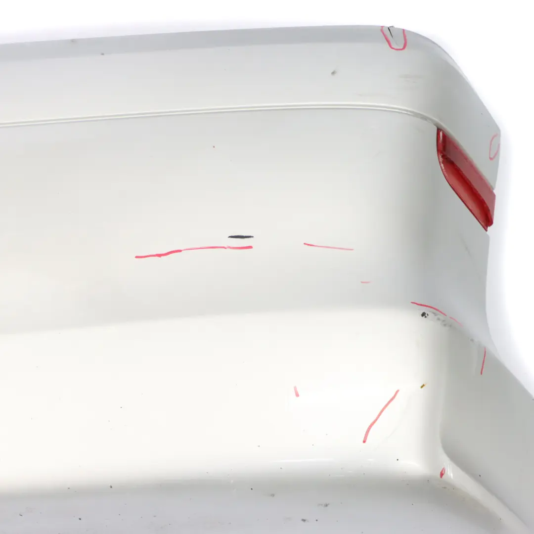 Paraurti Posteriore Sinistro Angolare Argento Brillante 9744 per Mercedes Vito W639 con numero di parte A6398806171 Mercedes Vito W639 Paraurti Posteriore Sinistro Angolare Argento Brillante 9744 - SKU A6398806171-BRS - Numero di parte A6398806171