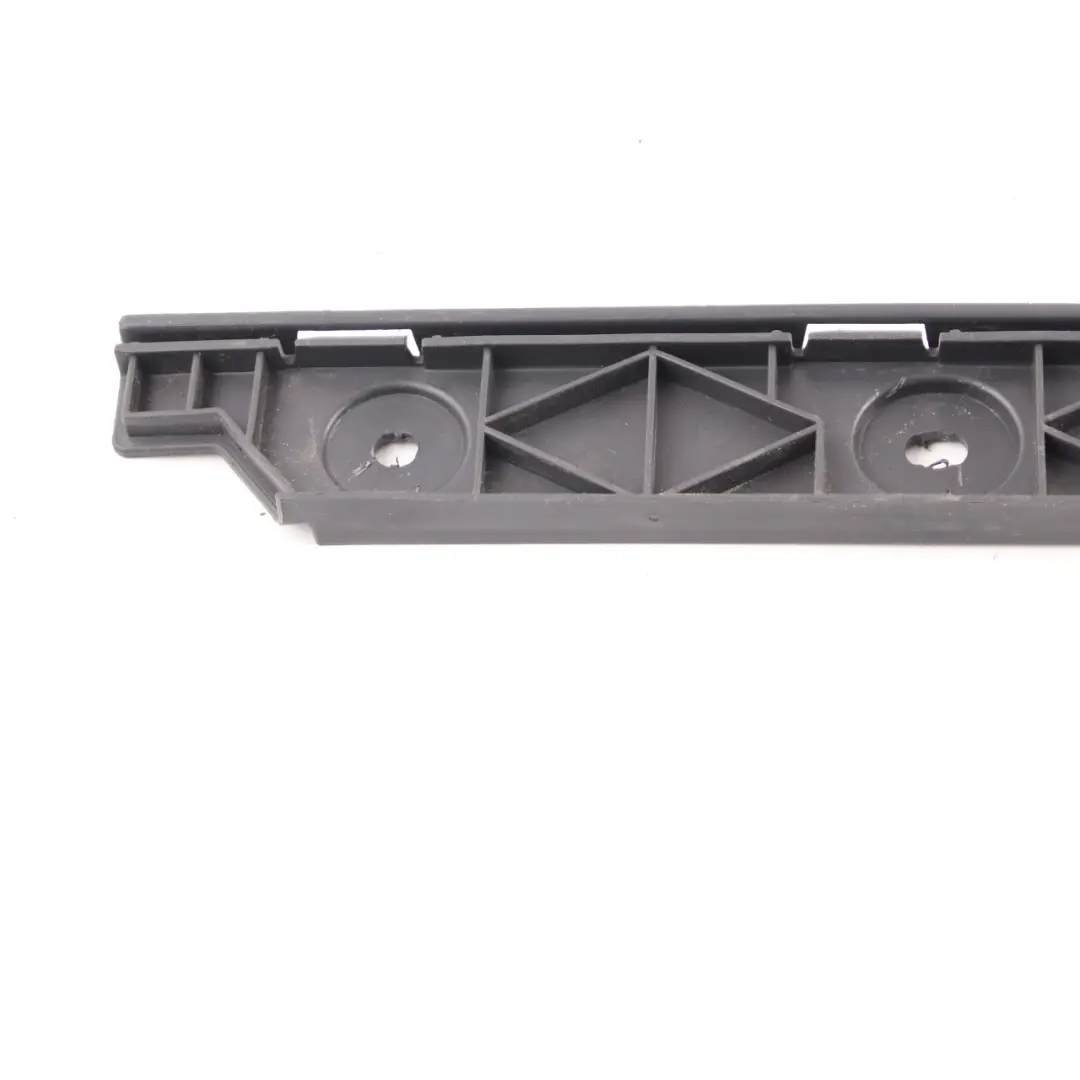 Mercedes W639 Staffa paraurti posteriore sinistra Striscia montaggio - SKU A6398850156 - Numero di parte A6398850156