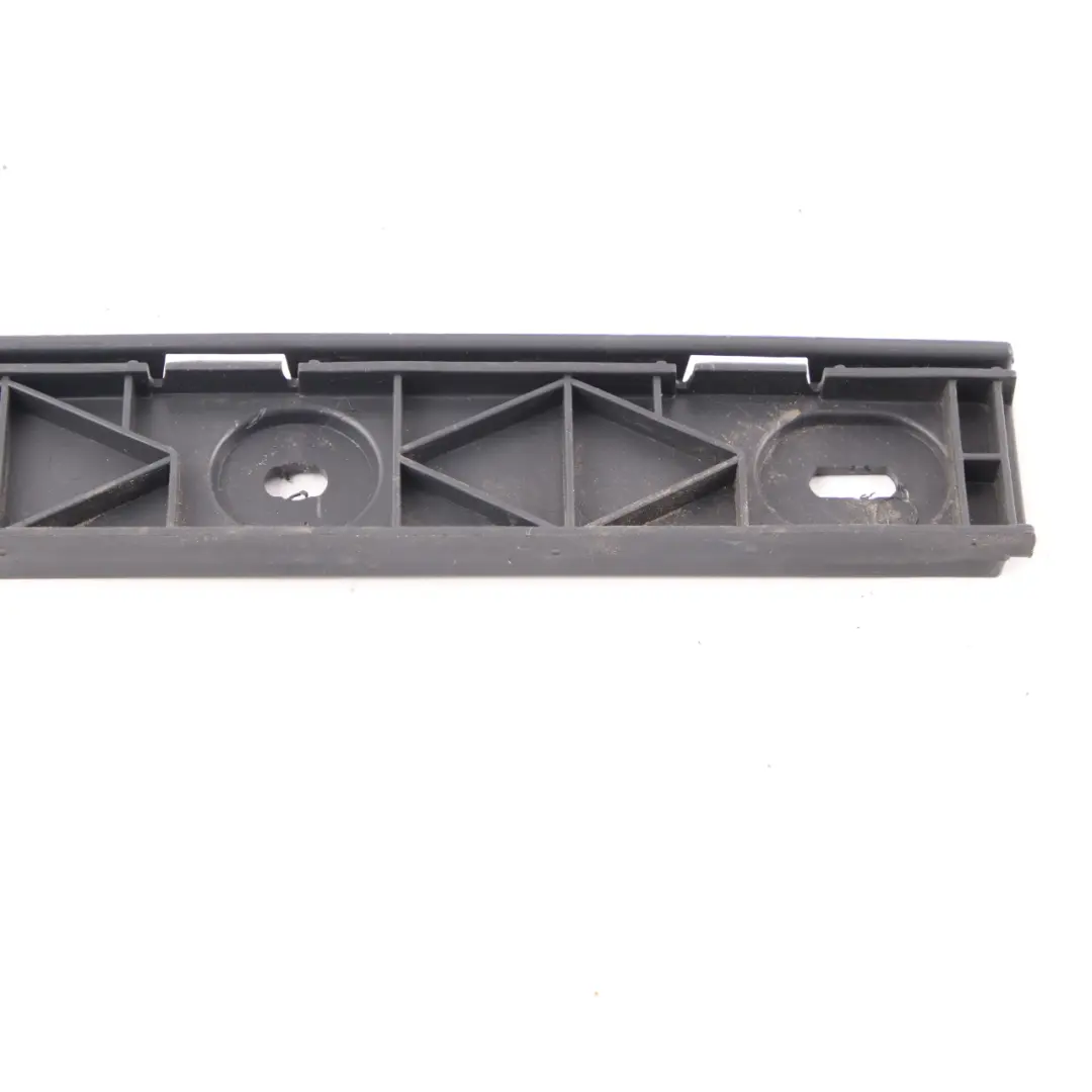 Mercedes W639 Staffa paraurti posteriore sinistra Striscia montaggio - SKU A6398850156 - Numero di parte A6398850156