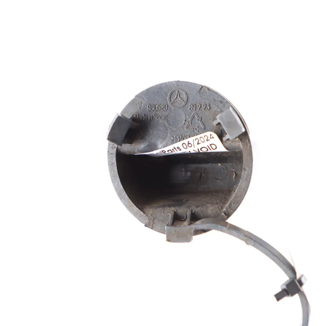 Mercedes W639 Couvercle de l'oeil de remorquage - SKU A6398850226-FLG - Numéro de pièce A6398850226