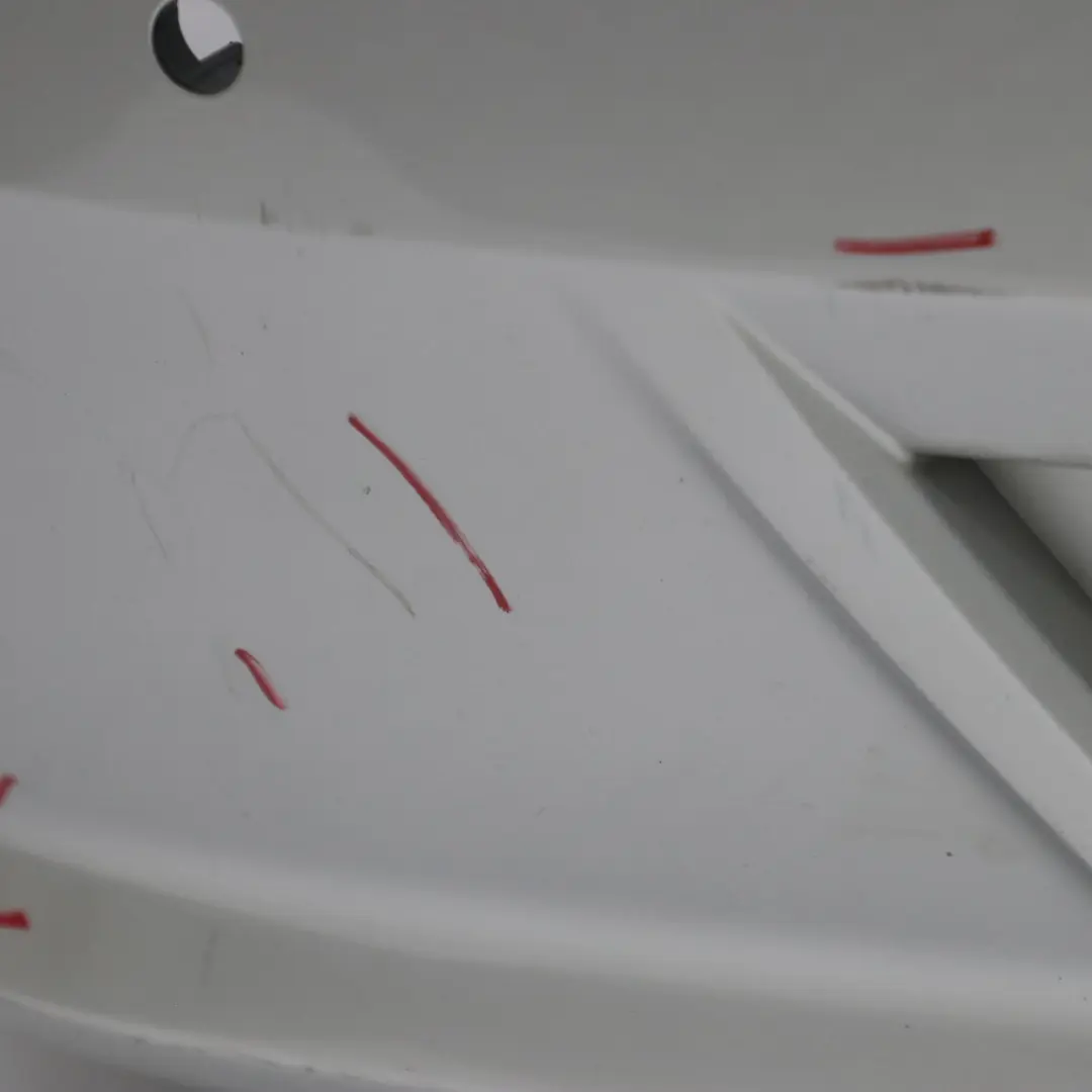 Zderzak Przedni Biały - 9147 do Mercedes Vito W639 o numerze A6398851025 Mercedes Vito W639 Zderzak Przedni Biały - 9147 - SKU A6398851025-BRS - Numer Części A6398851025