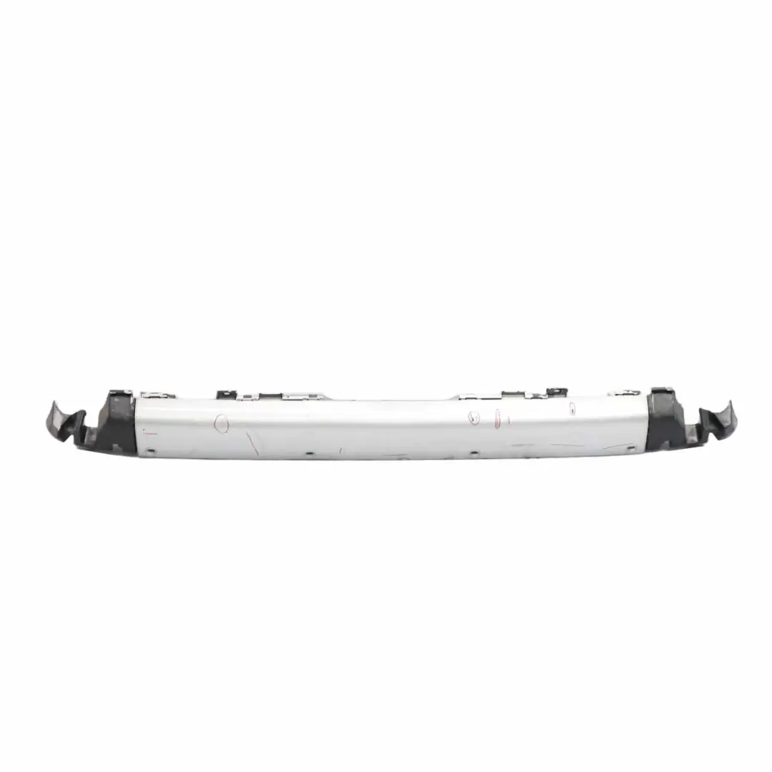 Soporte central para parachoques trasero Mercedes Vito W639 para con número de pieza A6398851725 Soporte central para parachoques trasero Mercedes Vito W639 - SKU A6398851725-BRS - Número de pieza A6398851725