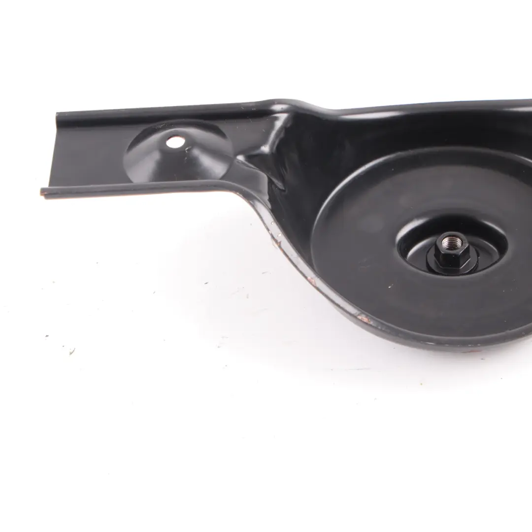 Soporte de rueda de repuesto Mercedes Vito W639 W447 para con número de pieza A6398900210 Soporte de rueda de repuesto Mercedes Vito W639 W447 - SKU A6398900210 - Número de pieza A6398900210