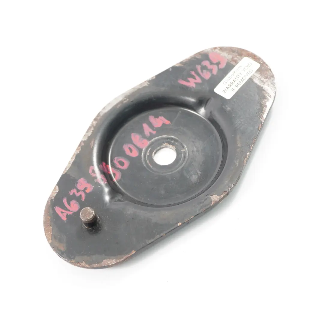 Support roue secours Mercedes W639 W447 Support montage pour à propos du numéro de pièce A6398900814 Support roue secours Mercedes W639 W447 Support montage - SKU A6398900814 - Numéro de pièce A6398900814