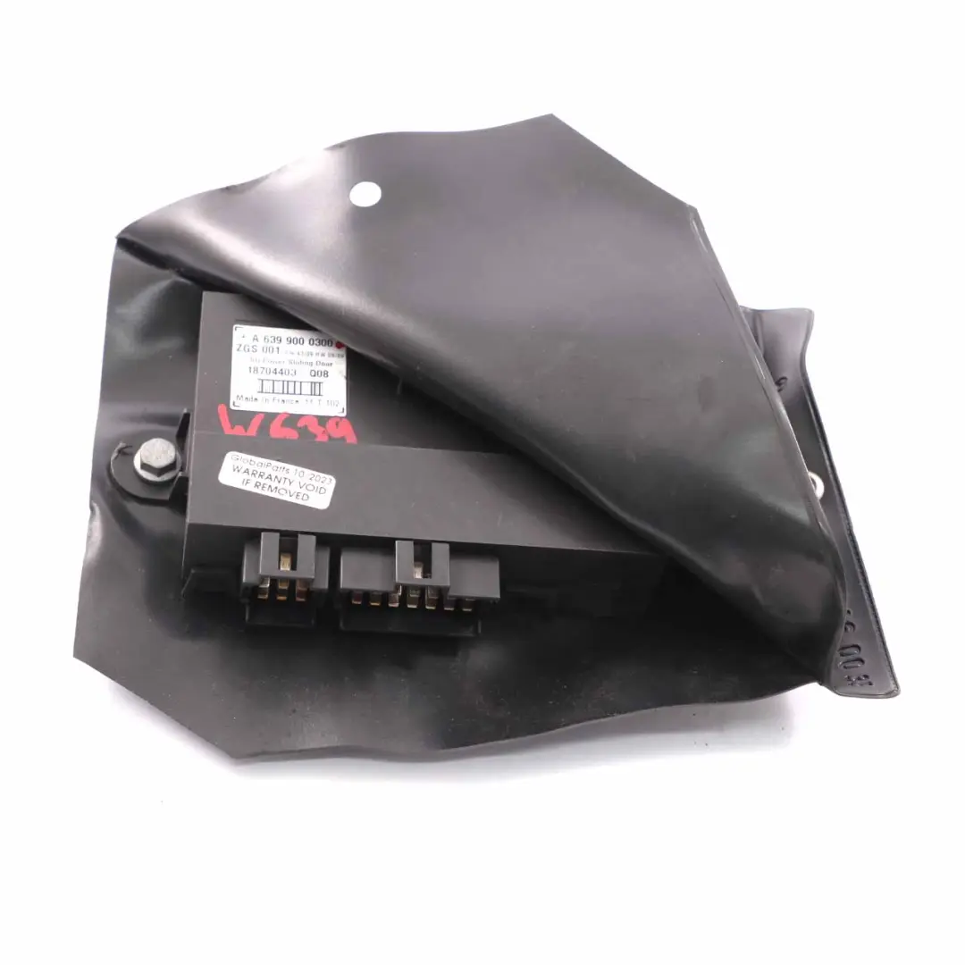 Module commande porte coulissante latérale pour Mercedes Vito Viano W639 à propos du numéro de pièce A6399000300 Mercedes Vito Viano W639 Module commande porte coulissante latérale - SKU A6399000300 - Numéro de pièce A6399000300