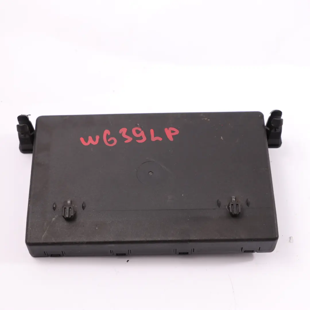 Módulo puerta delantera izquierda Unidad control ECU para Mercedes W639 con número de pieza A6399002900 Mercedes W639 Módulo puerta delantera izquierda Unidad control ECU - SKU A6399002900 - Número de pieza A6399002900