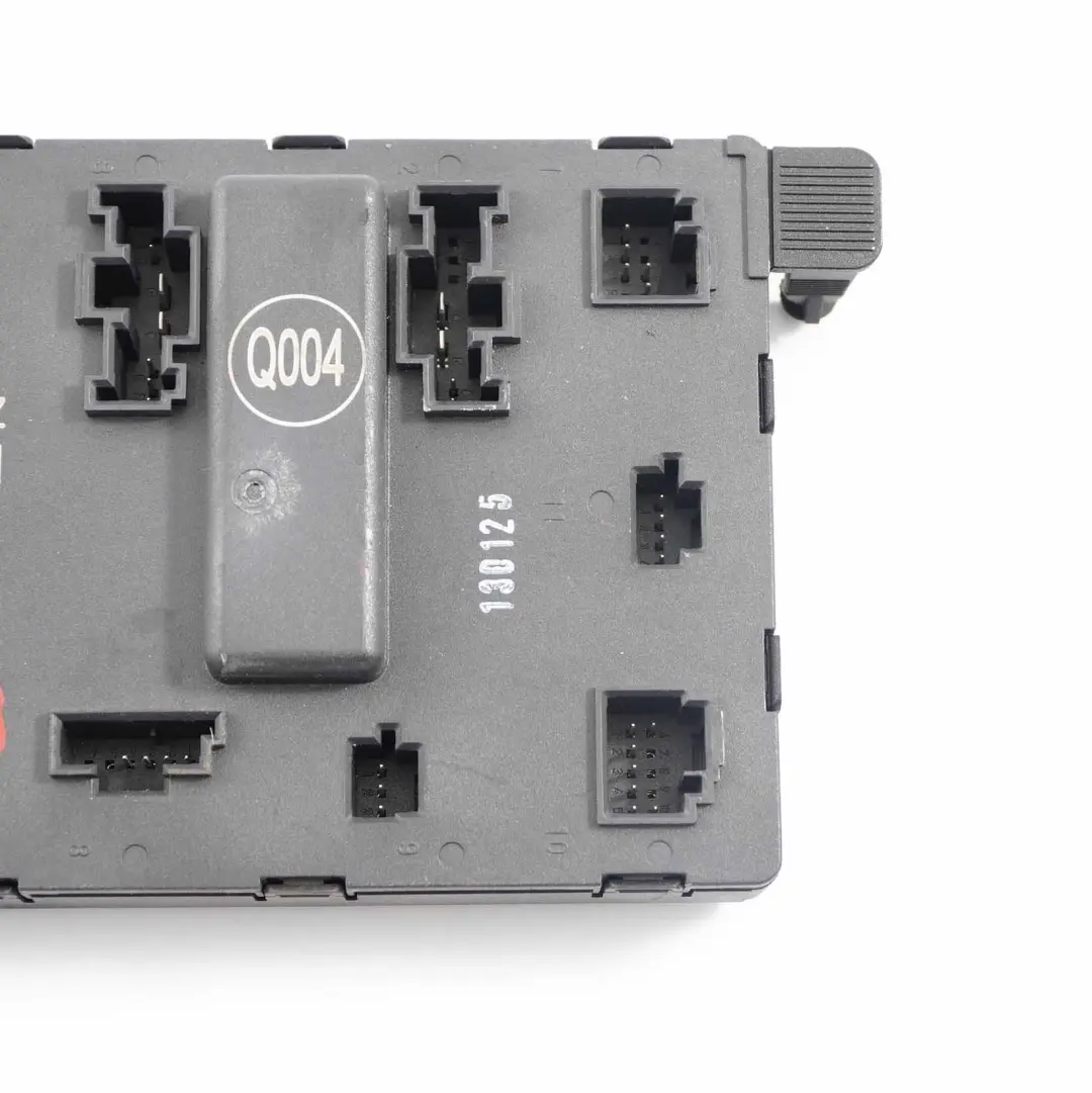  Door Module Mercedes Vito W639 Front Right O/S Control Unit ECU - SKU A6399003000 - Part number A6398201226