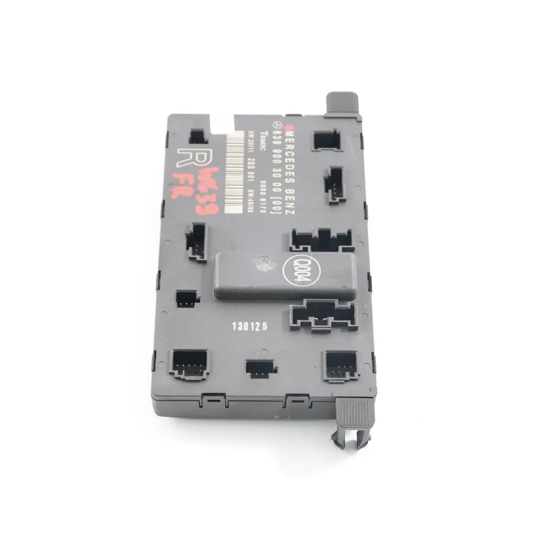 Puerta Delantera Derecha Unidad De Control Modulo ECU para Mercedes W639 con número de pieza A6398201226 Mercedes W639 Puerta Delantera Derecha Unidad De Control Modulo ECU - SKU A6399003000 - Número de pieza A6398201226