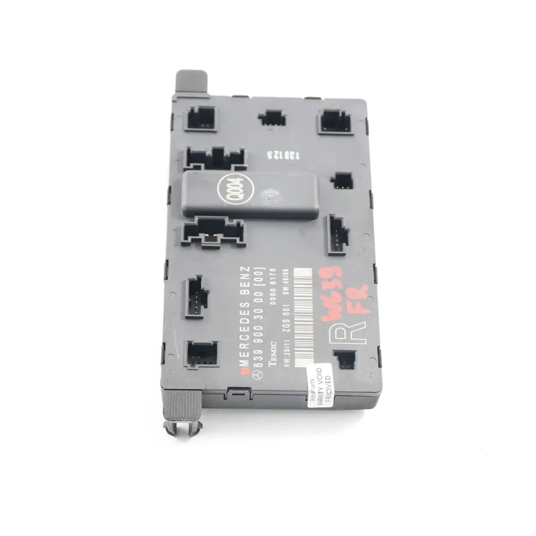  Door Module Mercedes Vito W639 Front Right O/S Control Unit ECU - SKU A6399003000 - Part number A6398201226