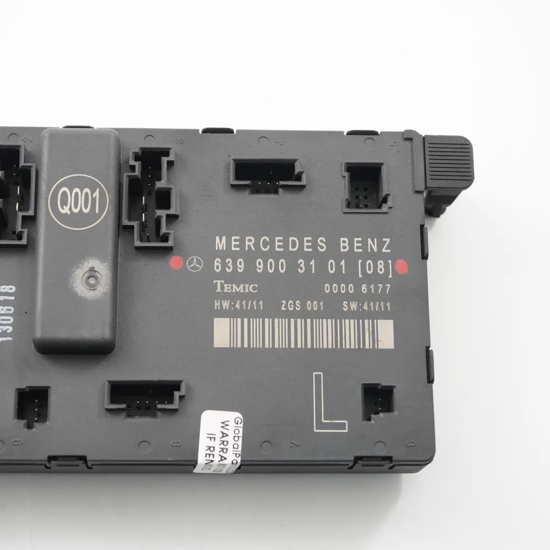 Tür modul vorne links Steuergerät ECU für Mercedes Vito W639 mit Teilenummer A6399003101 Mercedes Vito W639 Tür modul vorne links Steuergerät ECU - SKU A6399003101 - Teilenummer A6399003101