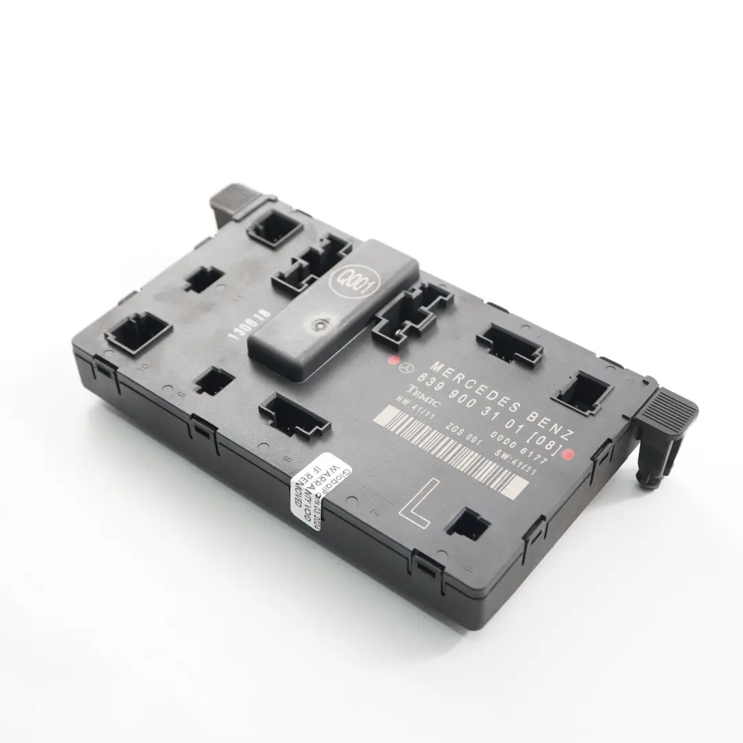 Module de porte avant gauche Unité contrôle ECU pour Mercedes Vito W639 à propos du numéro de pièce A6399003101 Mercedes Vito W639 Module de porte avant gauche Unité contrôle ECU - SKU A6399003101 - Numéro de pièce A6399003101