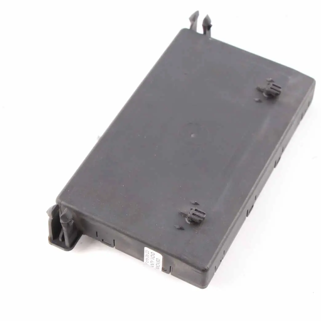 Mercedes Vito W639 Module de porte avant droit Unité de contrôle ECU - SKU A6399003200 - Numéro de pièce A6399003200
