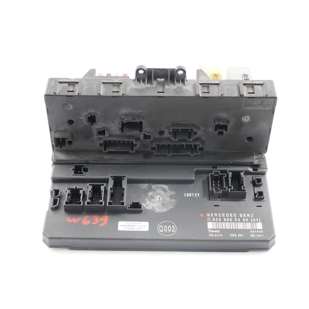 Scatola Fusibili Elettrico Controllo Relè SAM per Mercedes Vito W639 con numero di parte A6399005400 Mercedes Vito W639 Scatola Fusibili Elettrico Controllo Relè SAM - SKU A6399005400 - Numero di parte A6399005400