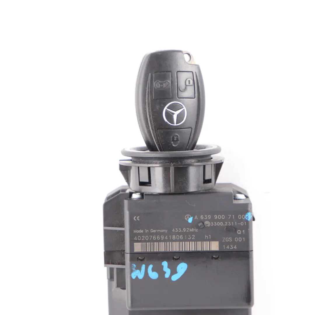 Mercedes Vito W639 Interrupteur D'Allumage Verrouillage Avec Clé - SKU A6399007100 - Numéro de pièce A6399007100