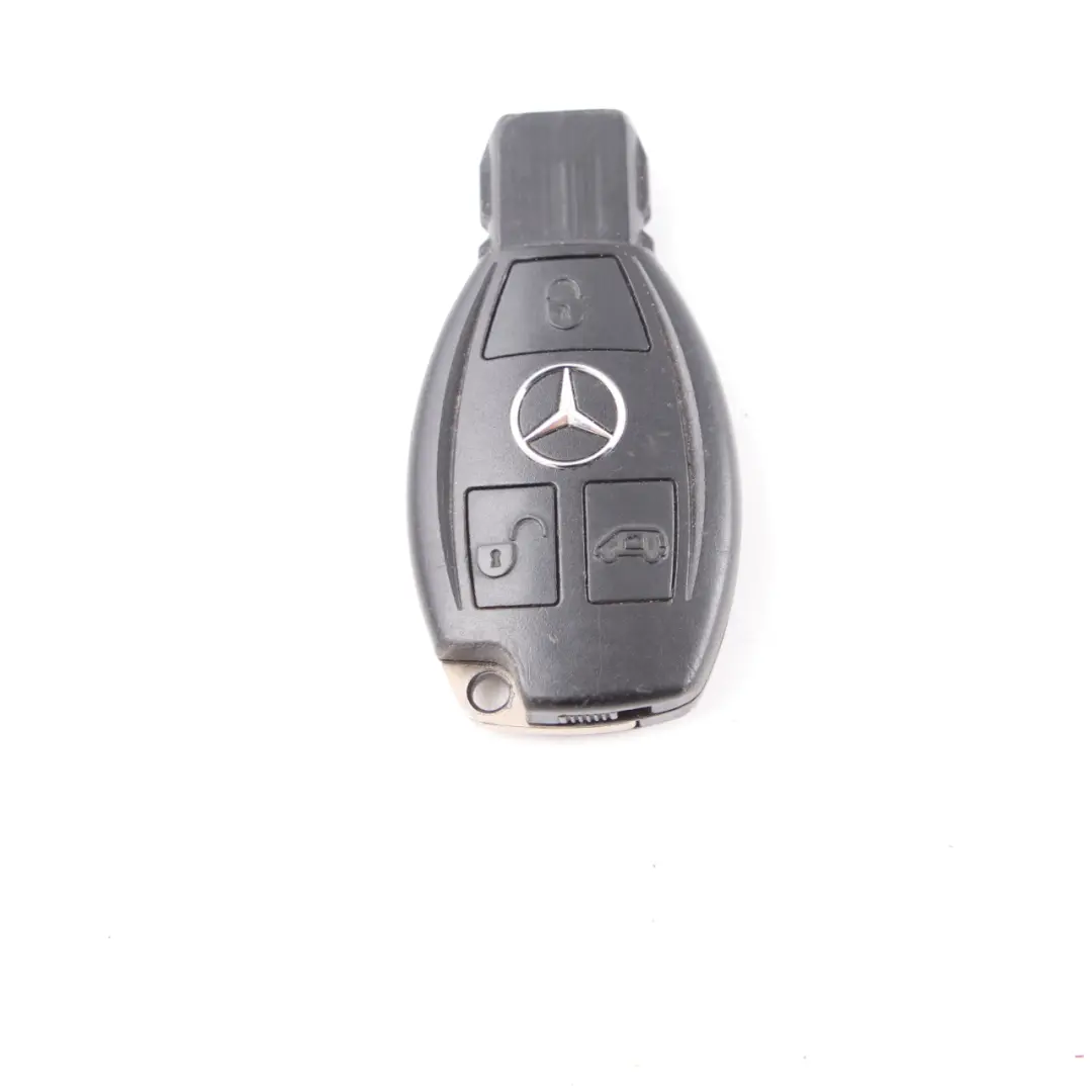 Mercedes Vito W639 Interrupteur D'Allumage Verrouillage Avec Clé - SKU A6399007100 - Numéro de pièce A6399007100