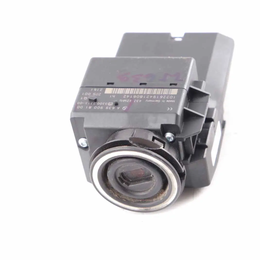 Ignition Switch Lock Control Module Unit to Mercedes Vito W639 with Part number A6399008100 Mercedes Vito W639 Ignition Switch Lock Control Module Unit - SKU A6399008100 - Part number A6399008100