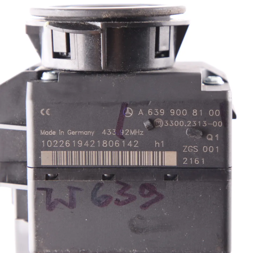 Ignition Switch Lock Control Module Unit to Mercedes Vito W639 with Part number A6399008100 Mercedes Vito W639 Ignition Switch Lock Control Module Unit - SKU A6399008100 - Part number A6399008100