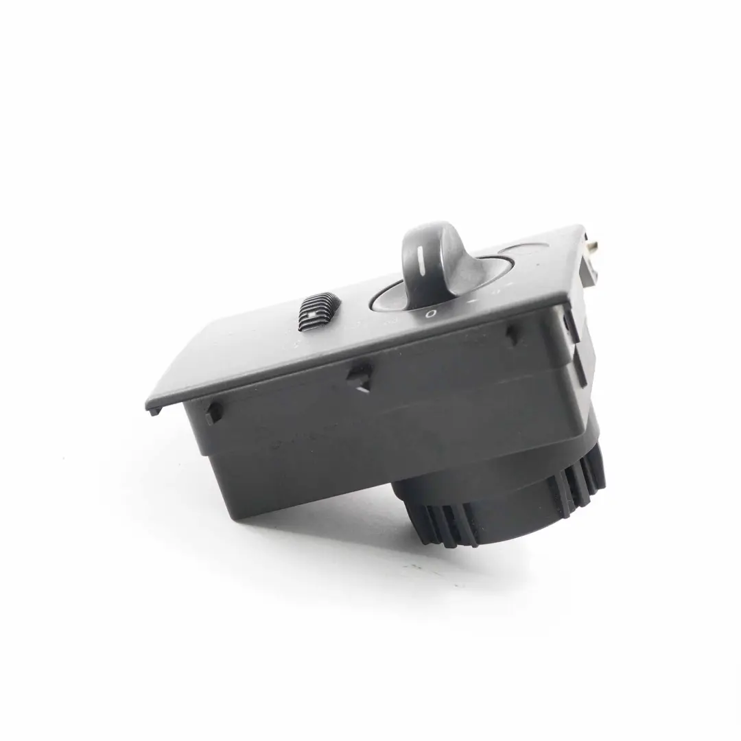 Mercedes Vito Viano W639 Unidad De Interruptor De Faros Boton Pomo - SKU A6399050000 - Número de pieza A6399050000