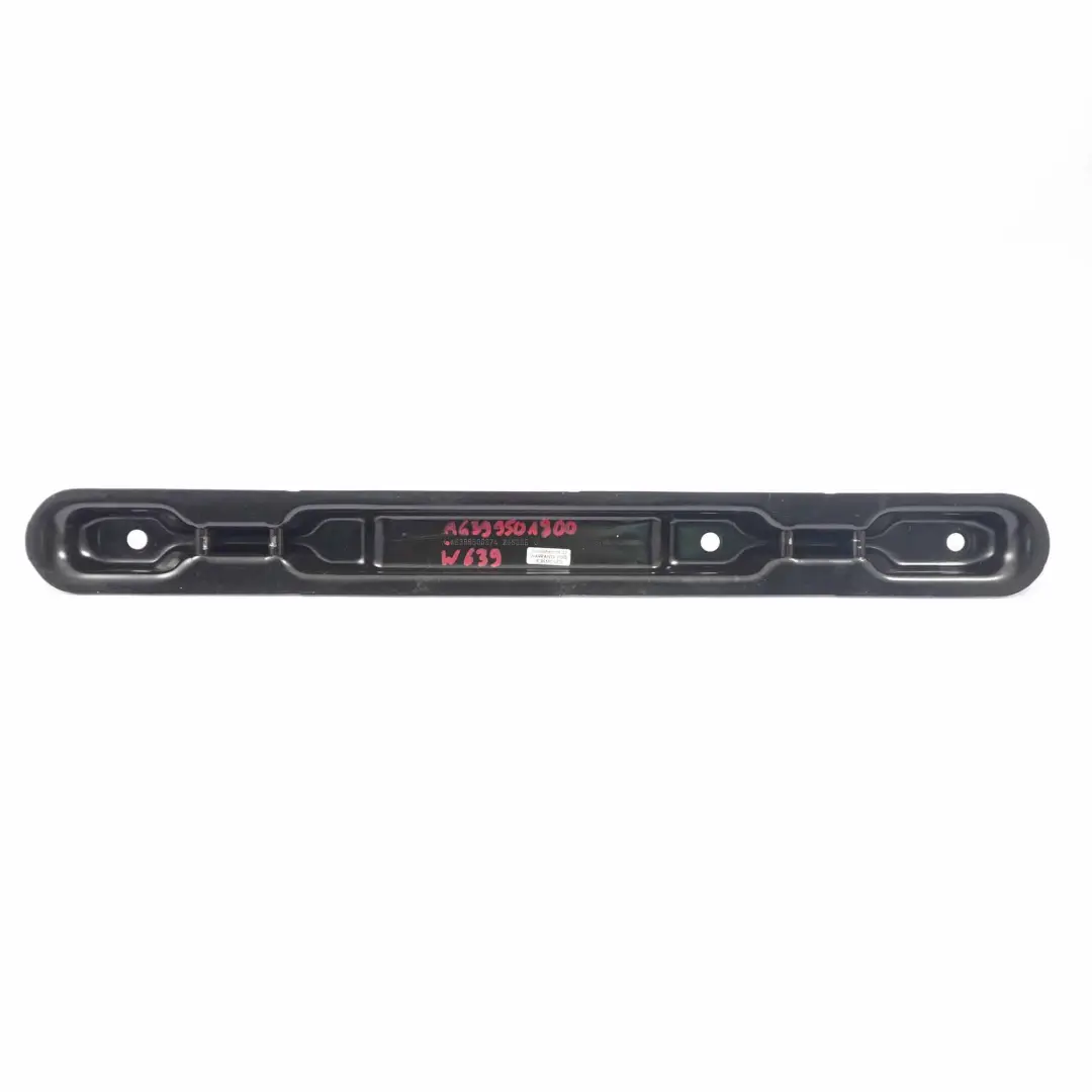 Support de fixation pour rail de siège avant A6399500374 pour Mercedes Vito W639 à propos du numéro de pièce A6399501800 Mercedes Vito W639 Support de fixation pour rail de siège avant A6399500374 - SKU A6399501800 - Numéro de pièce A6399501800