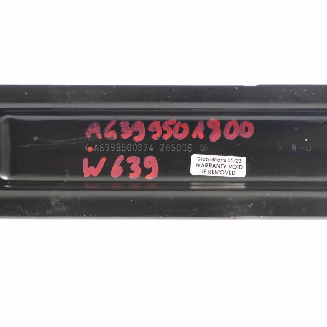 Mercedes Vito W639 Supporto per il montaggio guida sedile anteriore A6399500374 - SKU A6399501800 - Numero di parte A6399501800