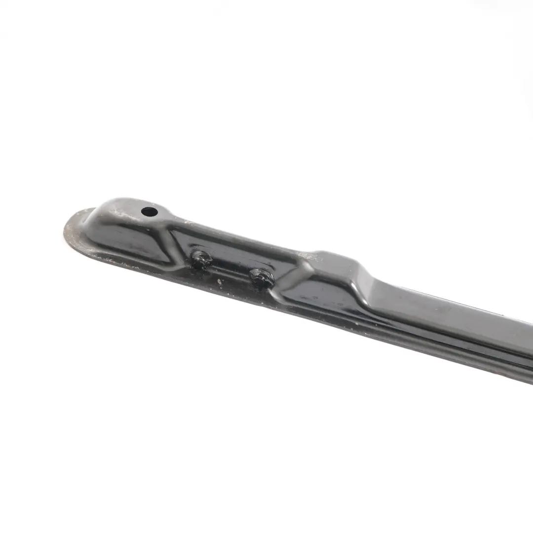 Supporto Montaggio Guida Sedile Posteriore per Mercedes Vito W639 con numero di parte A6399502000 Mercedes Vito W639 Supporto Montaggio Guida Sedile Posteriore - SKU A6399502000 - Numero di parte A6399502000