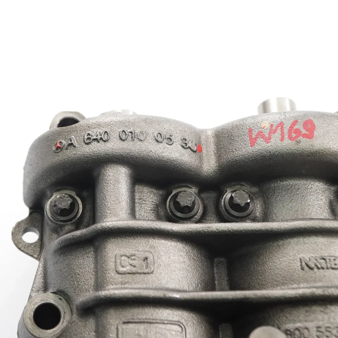 Cigüeñales Mercedes W169 OM640 Cuerpo cojinete equilibrado Crankase para con número de pieza A6400100536 Cigüeñales Mercedes W169 OM640 Cuerpo cojinete equilibrado Crankase - SKU A6400100536 - Número de pieza A6400100536