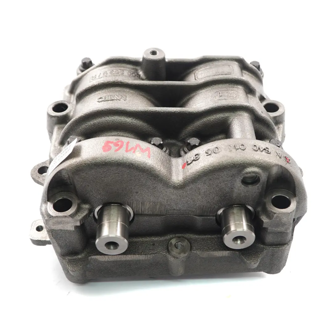 Cigüeñales Mercedes W169 OM640 Cuerpo cojinete equilibrado Crankase para con número de pieza A6400100536 Cigüeñales Mercedes W169 OM640 Cuerpo cojinete equilibrado Crankase - SKU A6400100536 - Número de pieza A6400100536