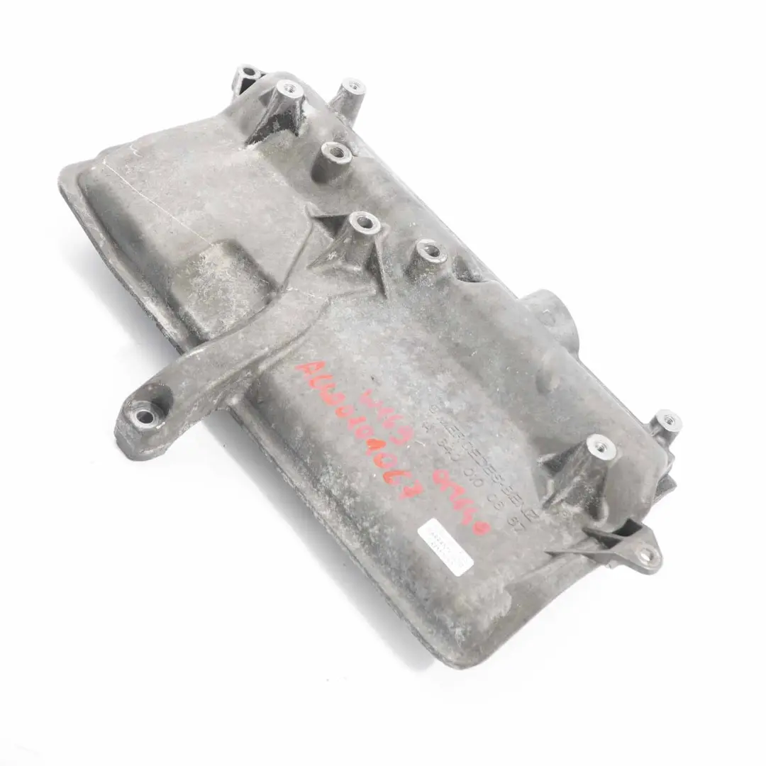 OM640 CDI Cylinder Head Valve Cover to Mercedes W169 W245 with Part number A6400100667 Mercedes W169 W245 OM640 CDI Cylinder Head Valve Cover - SKU A6400100667 - Part number A6400100667