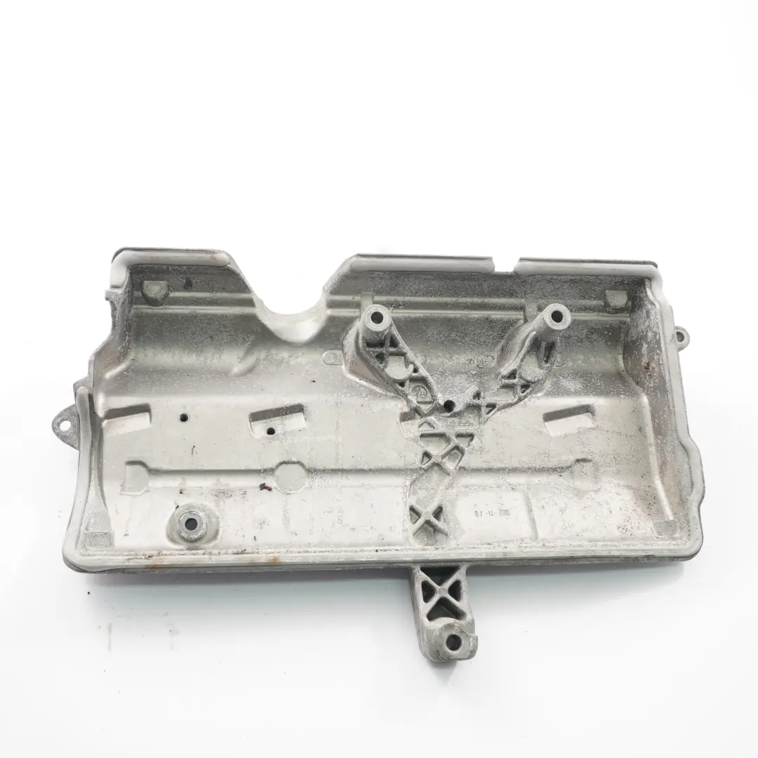 OM640 Diesel Cilindro Testa Coperchio Valvola per Mercedes W245 con numero di parte A6400100967 Mercedes W245 OM640 Diesel Cilindro Testa Coperchio Valvola - SKU A6400100967 - Numero di parte A6400100967