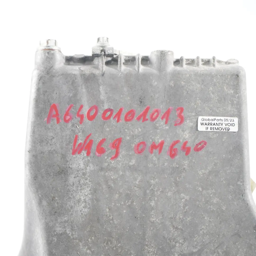 OM640 Carter Vidange D'huile Pour Moteur Diesel pour Mercedes W169 W245 à propos du numéro de pièce A6400141002 Mercedes W169 W245 OM640 Carter Vidange D'huile Pour Moteur Diesel - SKU A6400101013 - Numéro de pièce A6400141002