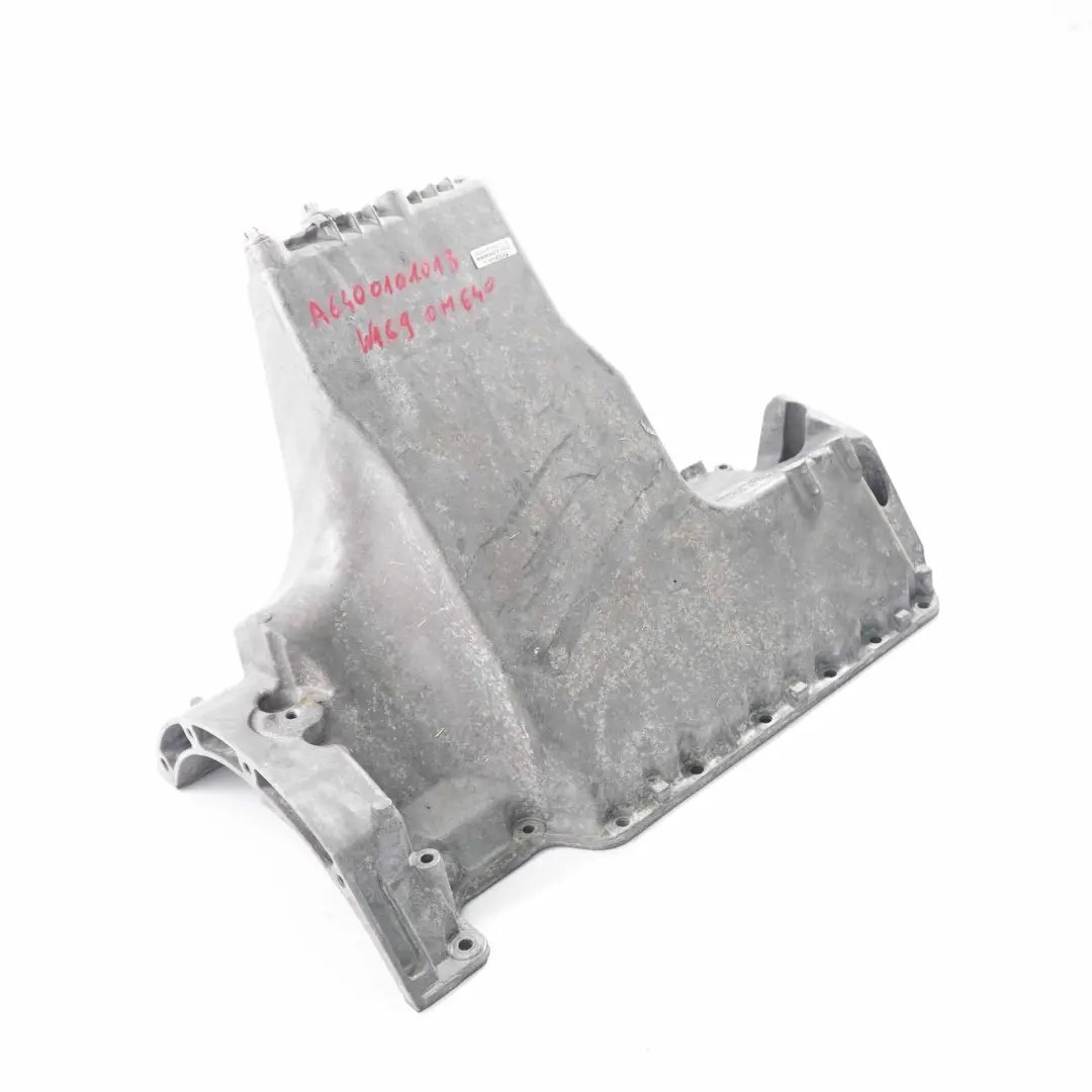 OM640 Diesel Engine Oil Sump Pan to Mercedes W169 W245 with Part number A6400141002 Mercedes W169 W245 OM640 Diesel Engine Oil Sump Pan - SKU A6400101013 - Part number A6400141002