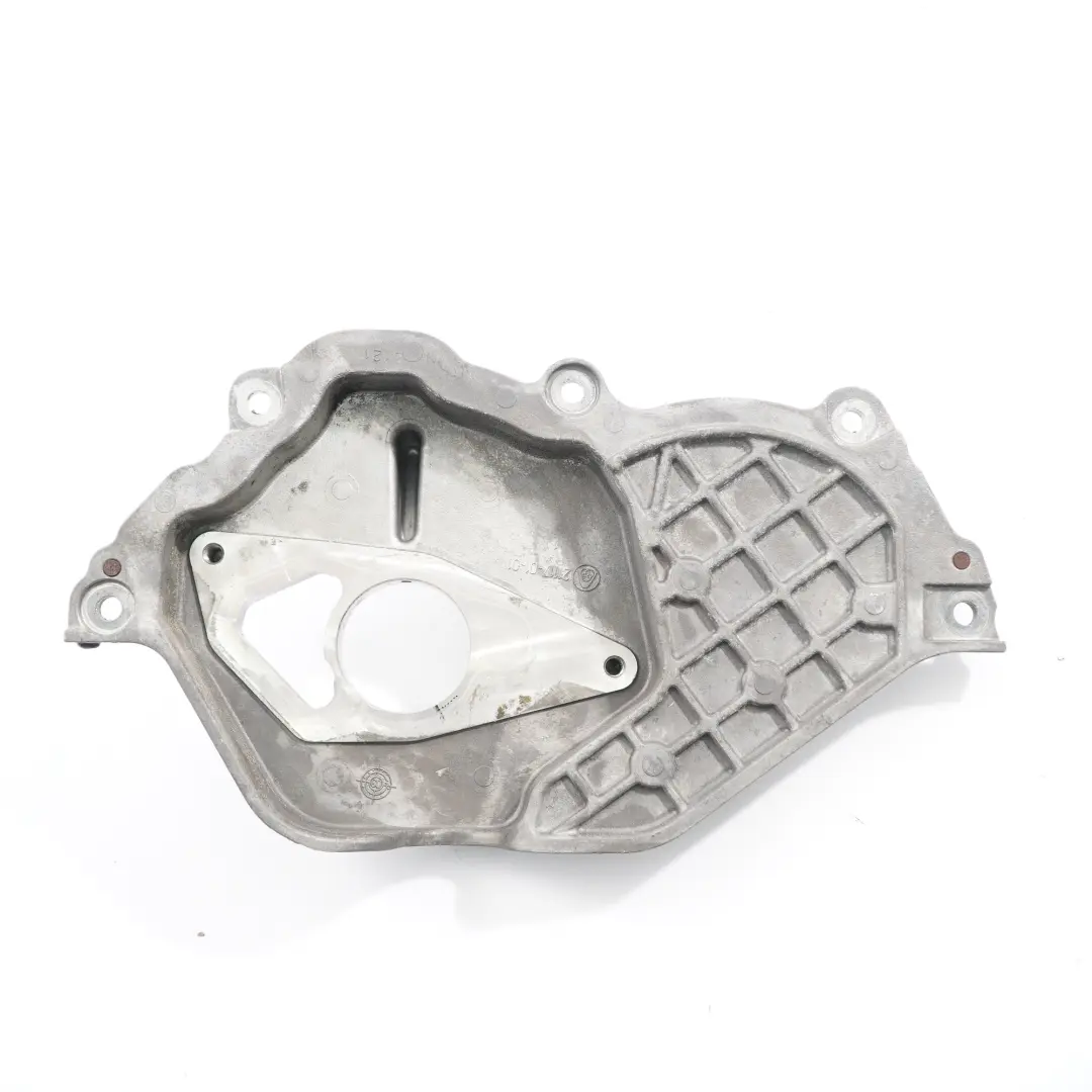  Couvercle support Mercedes W169 W245 Diesel OM640 Boîtier Moteur - SKU A6400101035 - Numéro de pièce A6400101035