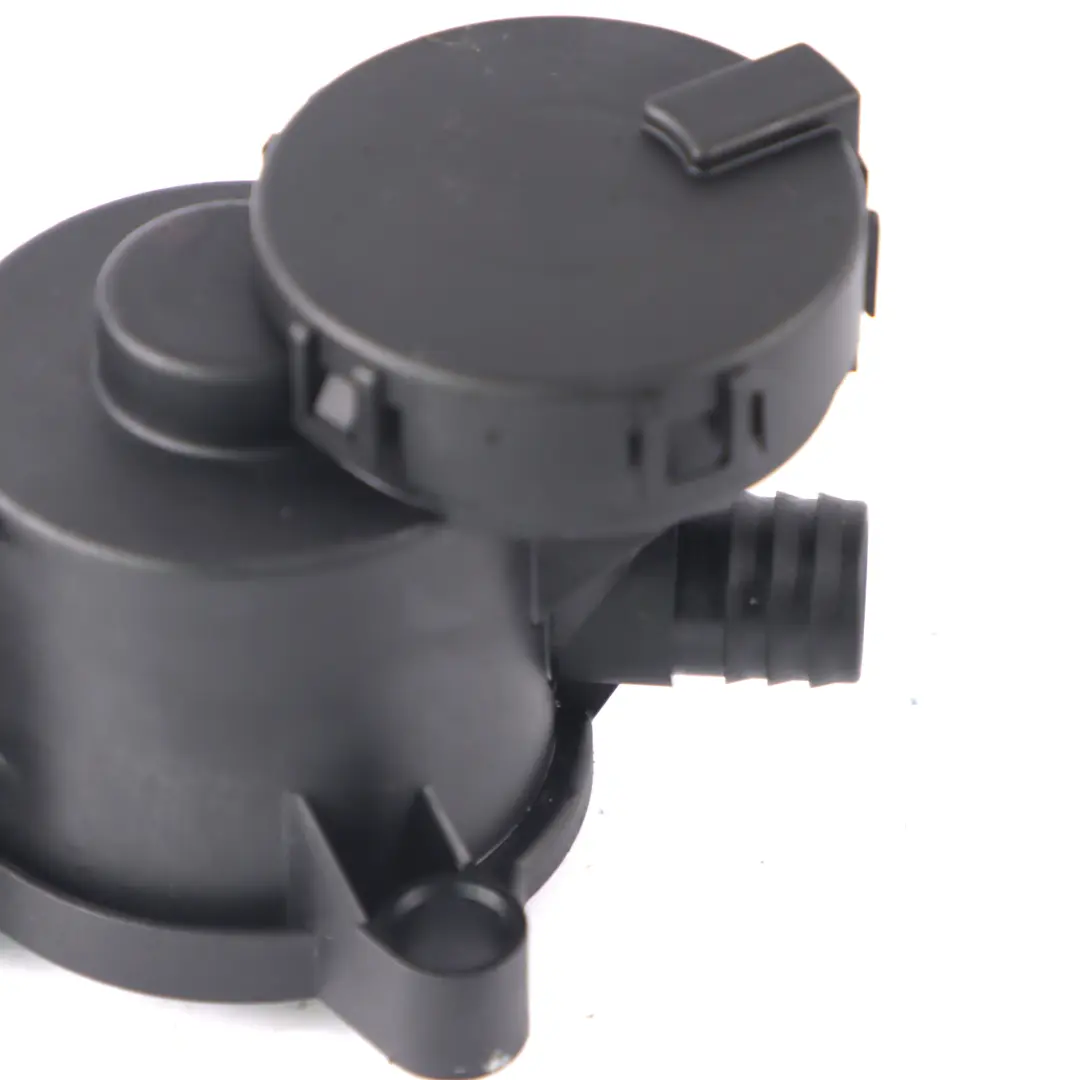 Séparateur d'huile Mercedes W169 Diesel OM640 Soupape de purge du vilebrequin pour à propos du numéro de pièce A6400101062 Séparateur d'huile Mercedes W169 Diesel OM640 Soupape de purge du vilebrequin - SKU A6400101062-1 - Numéro de pièce A6400101062