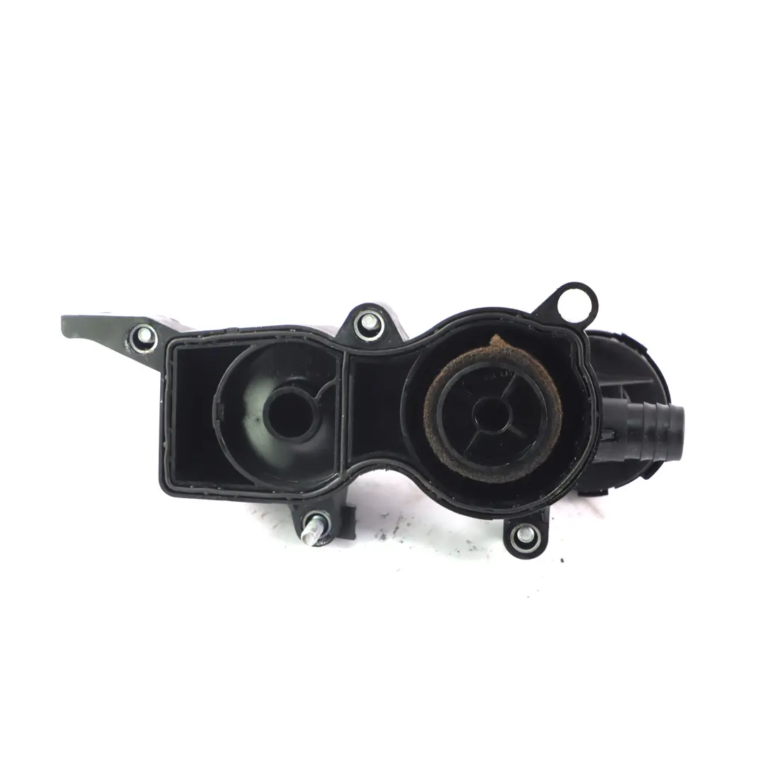  Séparateur d'huile Mercedes W169 Diesel OM640 Soupape de purge du vilebrequin - SKU A6400101062-1 - Numéro de pièce A6400101062