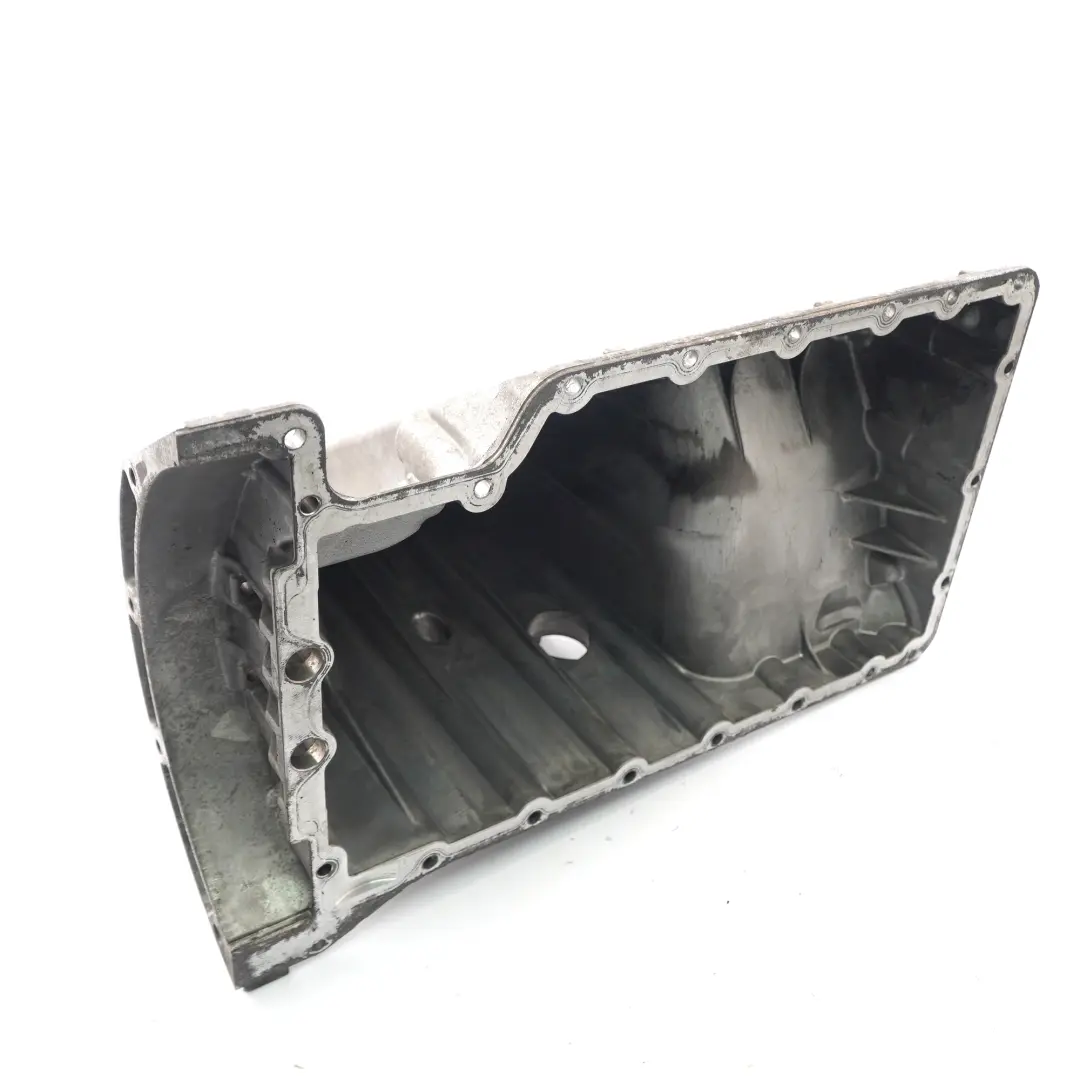 OM640 Engine Oil Pan to Mercedes W245 W169 Diesel Engine with Part number A6400101113 Mercedes W245 W169 Diesel Engine OM640 Engine Oil Pan - SKU A6400101113 - Part number A6400101113