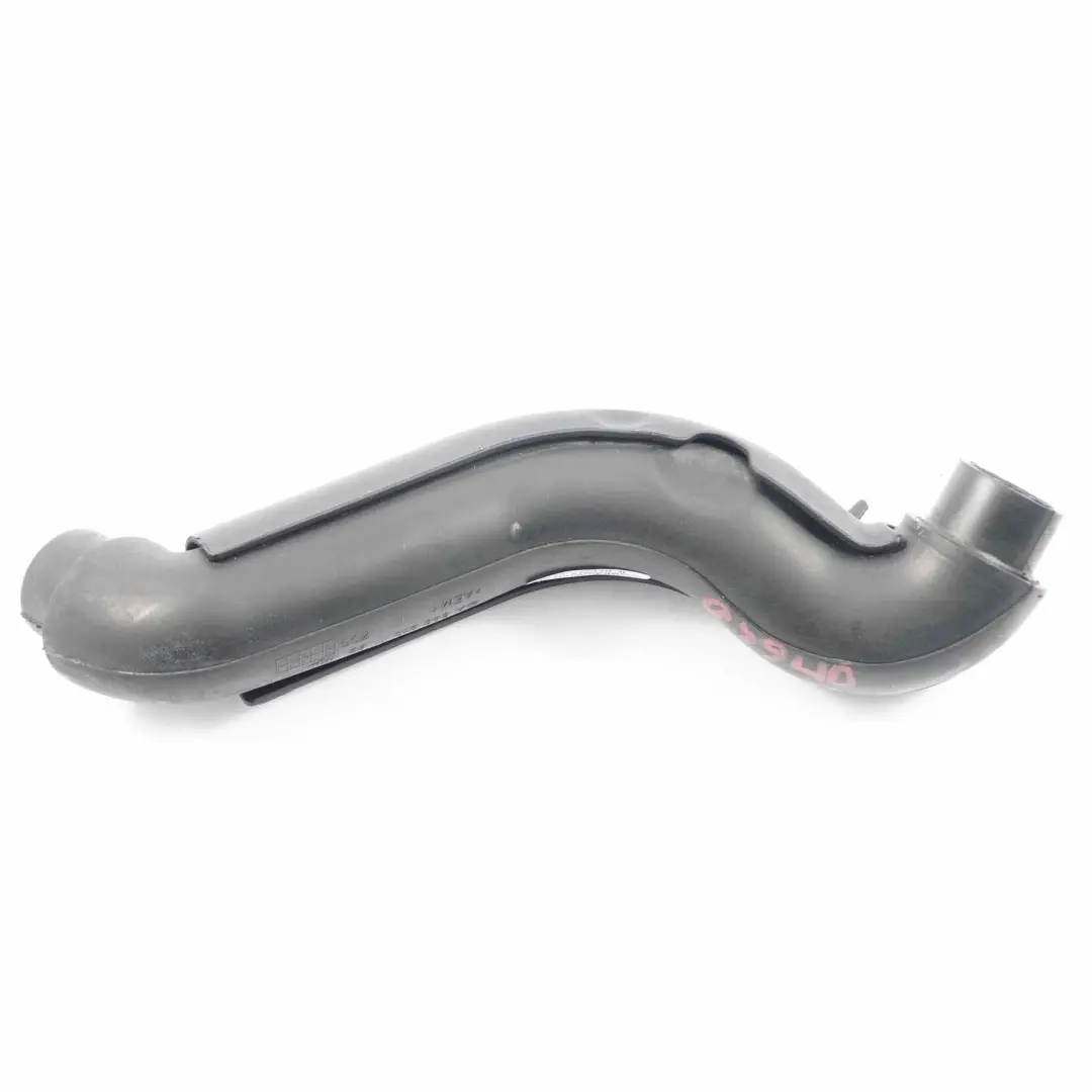 Mercedes W169 W245 OM640 Tuyau de ventilation - SKU A6400101182 - Numéro de pièce A6400101182