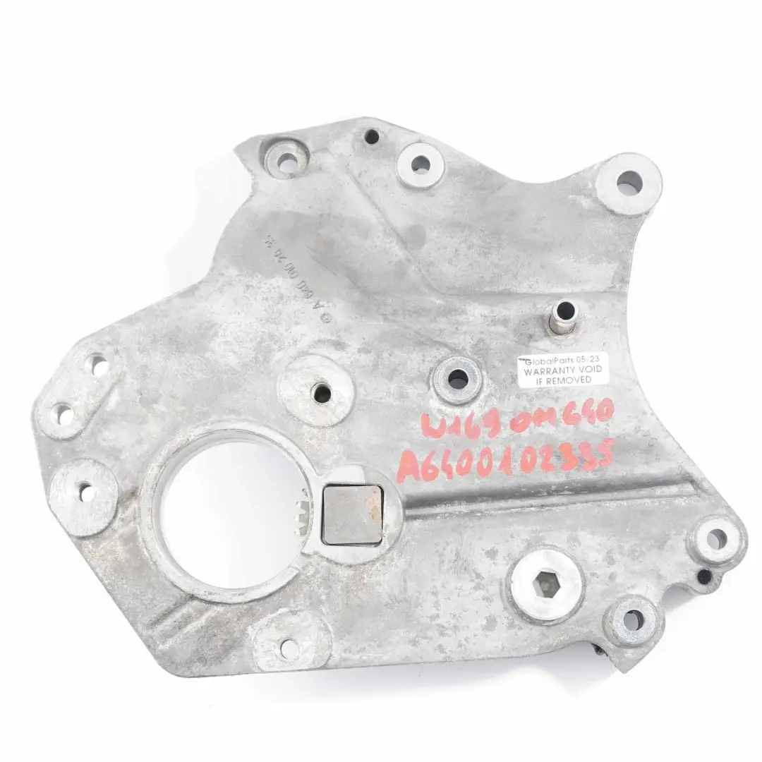 Bracket Cover Mercedes W169 W245 Diesel OM640 Engine Mount Casing A6400102035 to with Part number A6400102335 Bracket Cover Mercedes W169 W245 Diesel OM640 Engine Mount Casing A6400102035 - SKU A6400102335 - Part number A6400102335