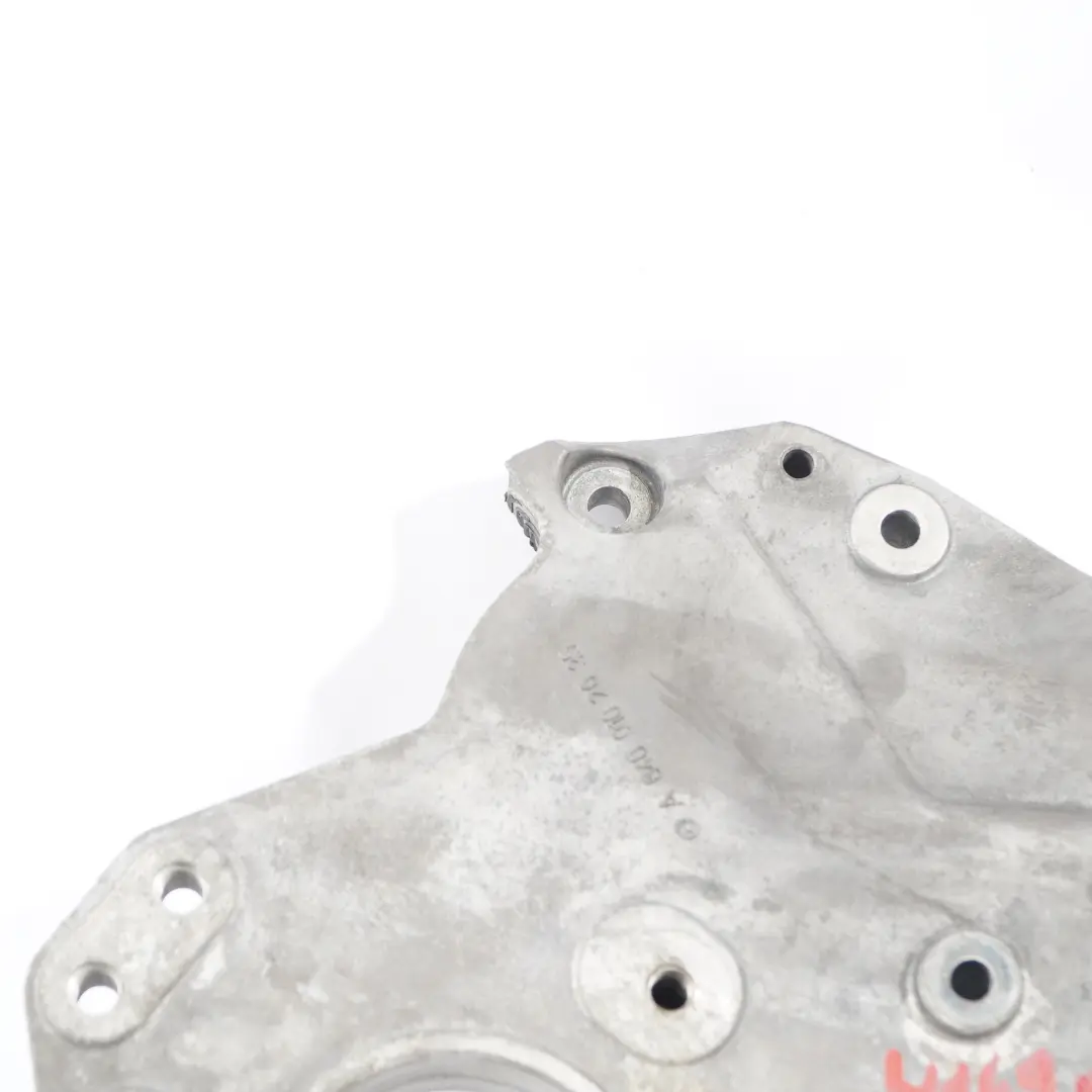  Tapa Soporte Mercedes W169 W245 Diesel OM640 Carcasa Soporte Motor A6400102035 - SKU A6400102335 - Número de pieza A6400102335