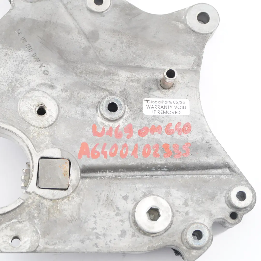  Halterung Abdeckung Mercedes W169 W245 Diesel OM640 Motorhalterung A6400102035 - SKU A6400102335 - Teilenummer A6400102335