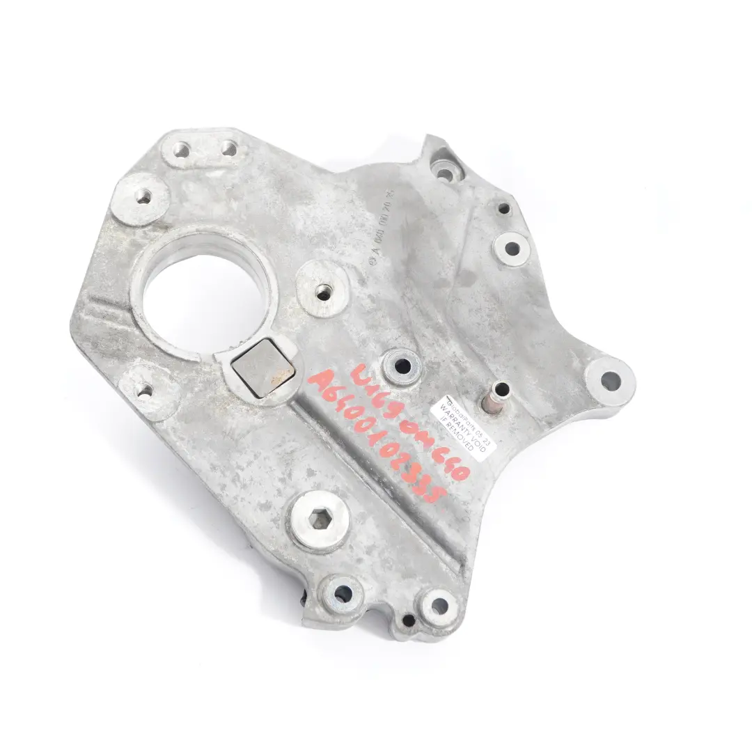  Halterung Abdeckung Mercedes W169 W245 Diesel OM640 Motorhalterung A6400102035 - SKU A6400102335 - Teilenummer A6400102335