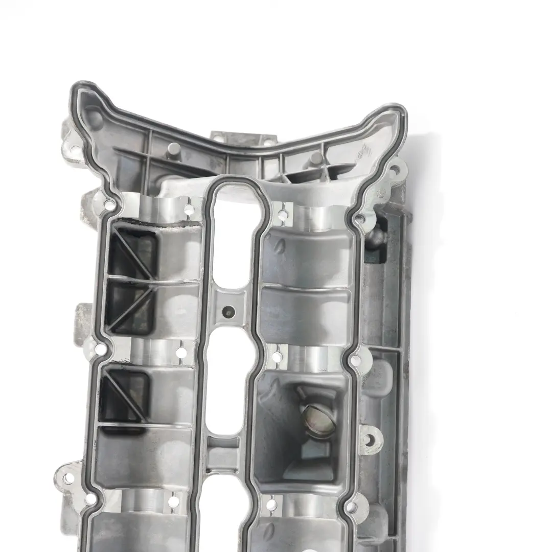OM640 CDI Coperchio Valvola Testa Cilindro per Mercedes W169 W245 con numero di parte A6400102420 Mercedes W169 W245 OM640 CDI Coperchio Valvola Testa Cilindro - SKU A6400102420 - Numero di parte A6400102420