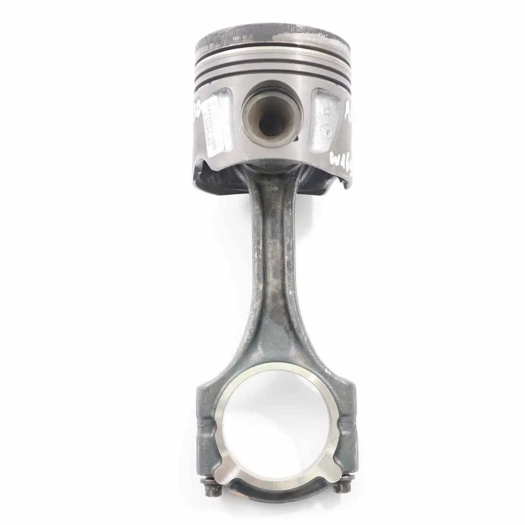 OM640 Moteur Bielle Piston pour Mercedes W169 W245 Diesel à propos du numéro de pièce A6400300517 Mercedes W169 W245 Diesel OM640 Moteur Bielle Piston - SKU A6400300517 - Numéro de pièce A6400300517