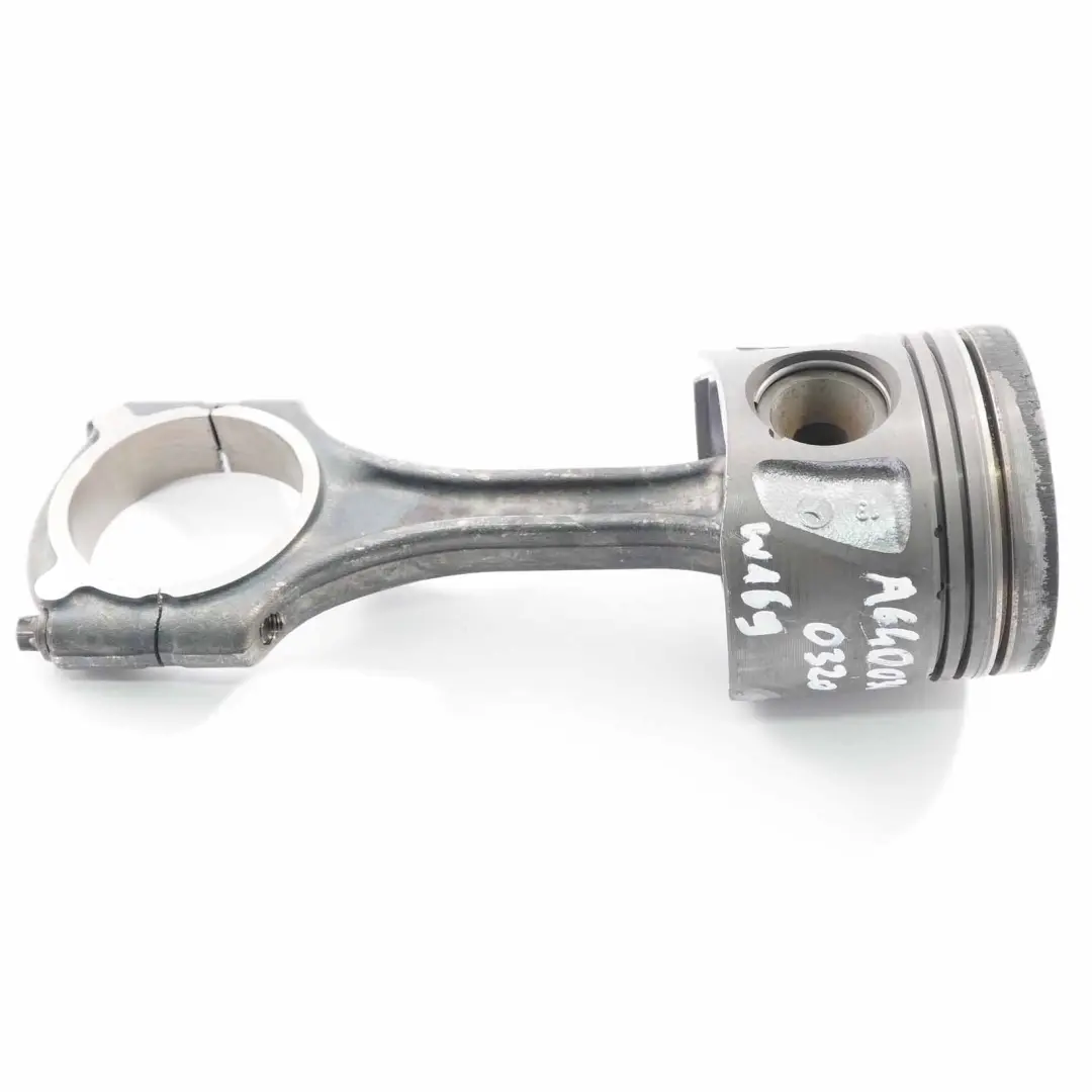 OM640 Motor Biela Pistón Biela para Mercedes W169 W245 Diesel con número de pieza A6400300517 Mercedes W169 W245 Diesel OM640 Motor Biela Pistón Biela - SKU A6400300517 - Número de pieza A6400300517