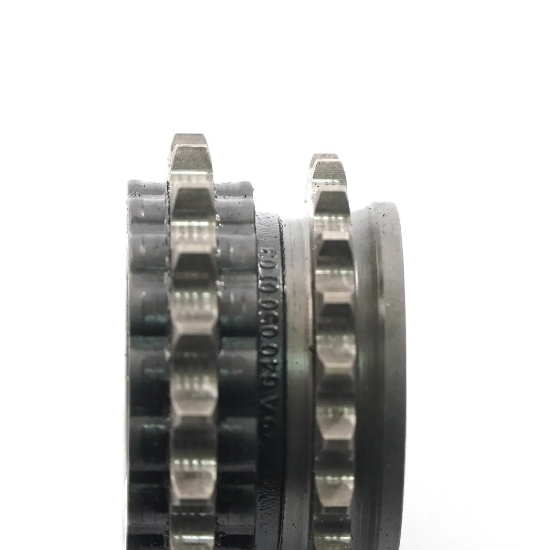 Ingranaggio Mercedes W245 OM640 Ingranaggio albero motore Pompa olio per con numero di parte A6400500103 Ingranaggio Mercedes W245 OM640 Ingranaggio albero motore Pompa olio - SKU A6400500103 - Numero di parte A6400500103