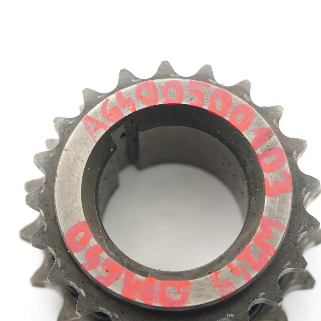 Getriebe Mercedes W245 OM640 Kurbelwelle Zahnrad Ölpumpe Antrieb für mit Teilenummer A6400500103 Getriebe Mercedes W245 OM640 Kurbelwelle Zahnrad Ölpumpe Antrieb - SKU A6400500103 - Teilenummer A6400500103