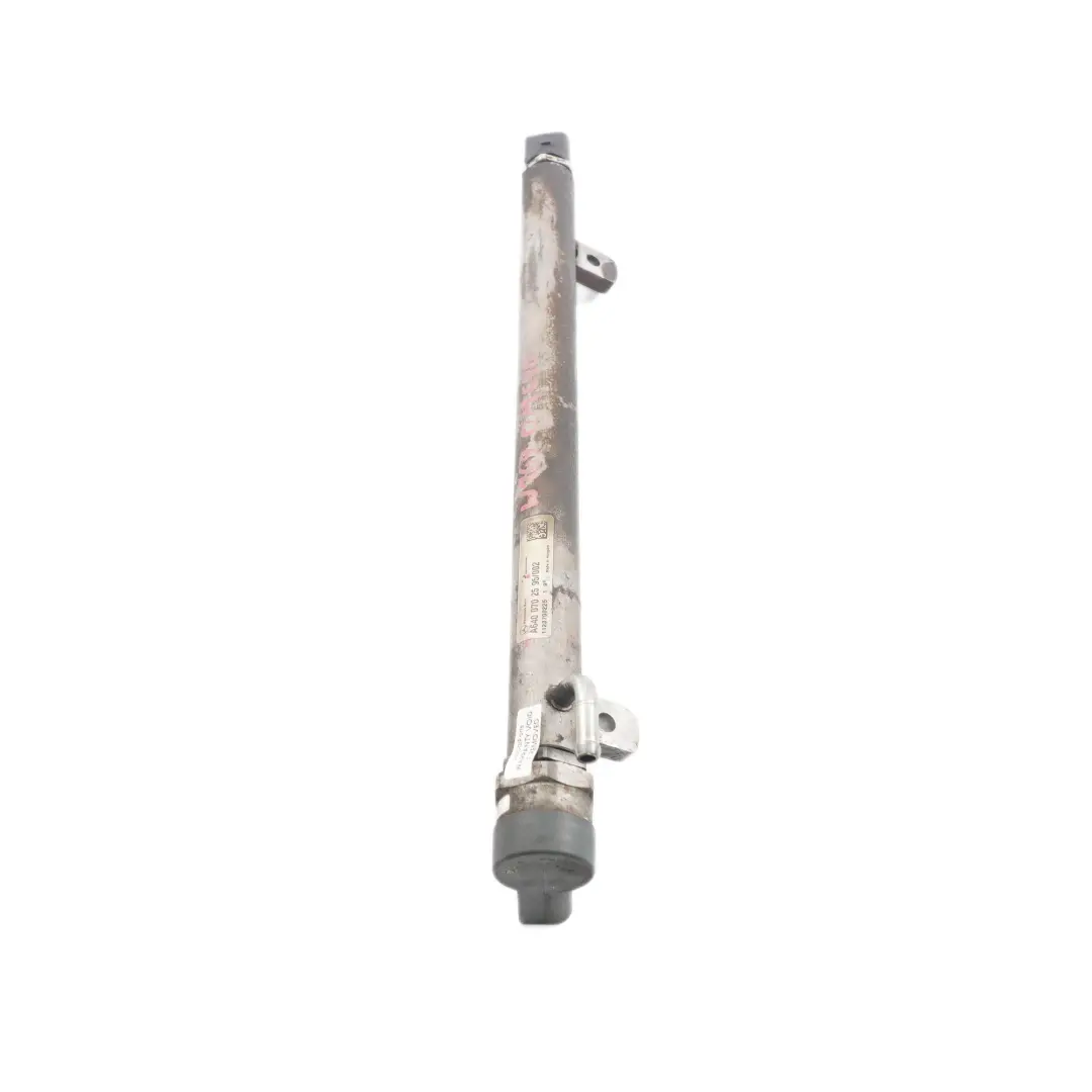 Mercedes W169 W245 OM640 Injecteur Carburant Pression Rail Line - SKU A6400702595 - Numéro de pièce A6400702595