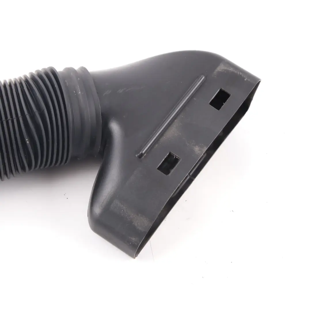 Duct Pipe Intake Hose Diesel to Mercedes W169 Air with Part number A6400900582 Mercedes W169 Air Duct Pipe Intake Hose Diesel - SKU A6400900582 - Part number A6400900582