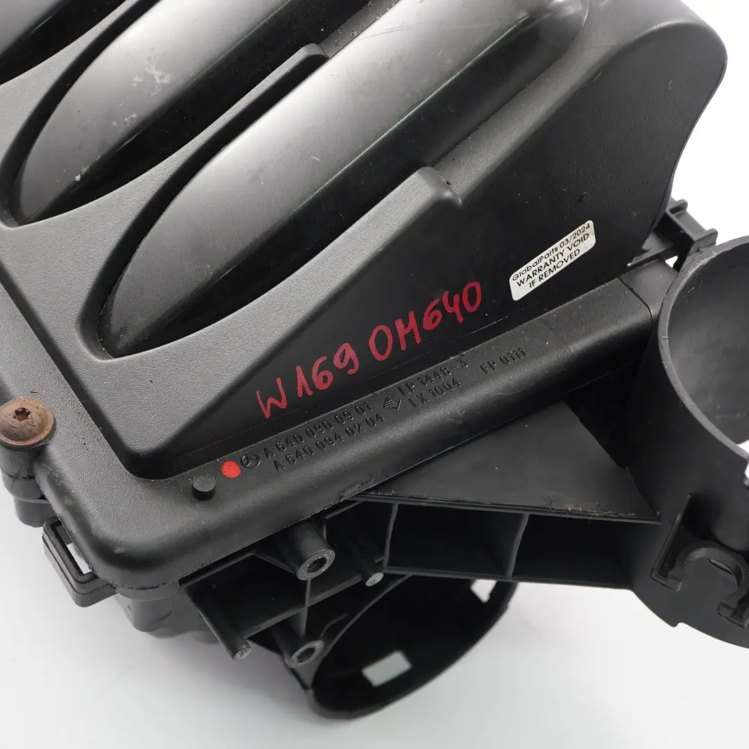 OM640 Silenciador de Admisión Caja del Filtro para Mercedes W169 W245 con número de pieza A6400900901 Mercedes W169 W245 OM640 Silenciador de Admisión Caja del Filtro - SKU A6400900901 - Número de pieza A6400900901