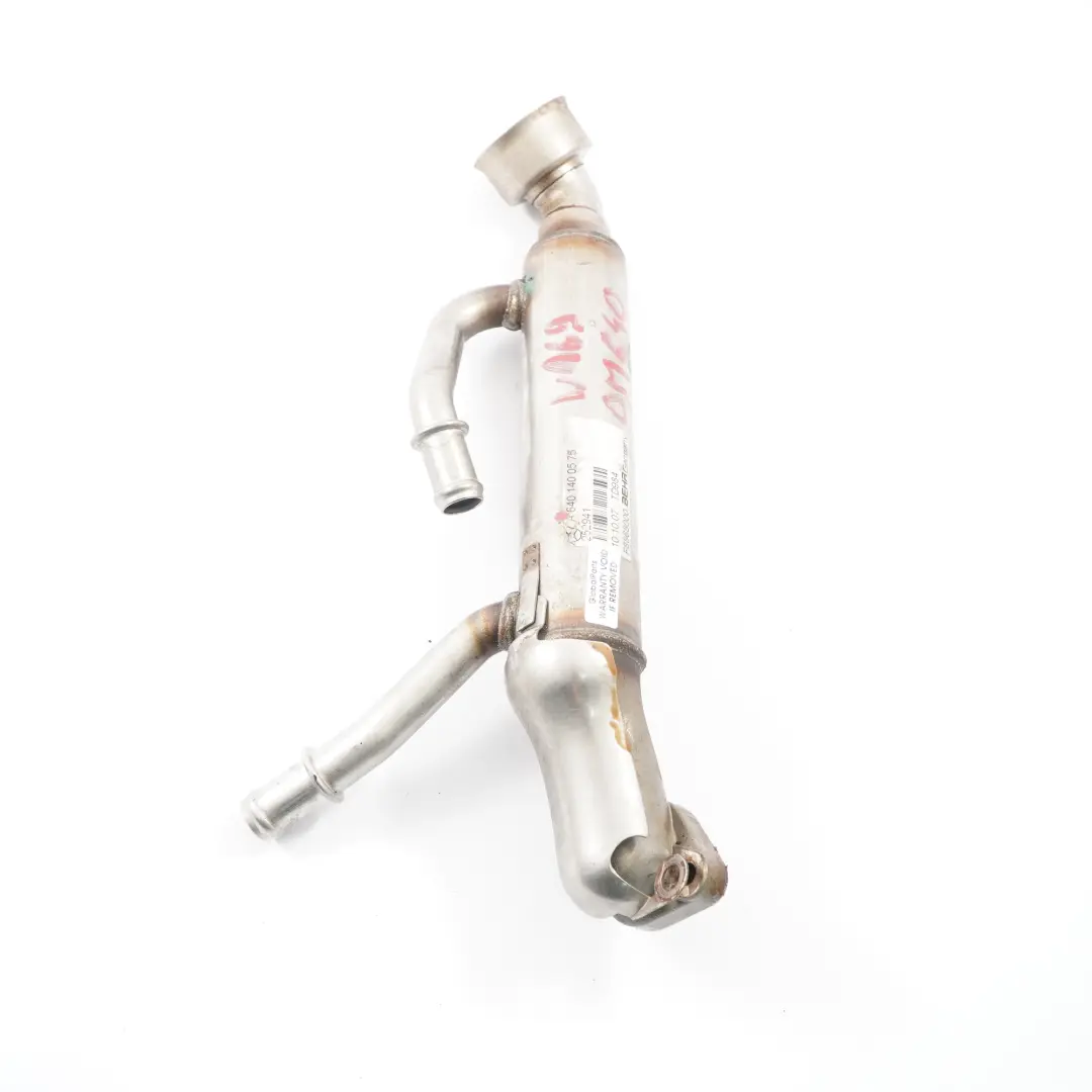 OM640 AGR Abgaskühler Kühler für Mercedes W169 W245 mit Teilenummer A6401400575 Mercedes W169 W245 OM640 AGR Abgaskühler Kühler - SKU A6401400575 - Teilenummer A6401400575